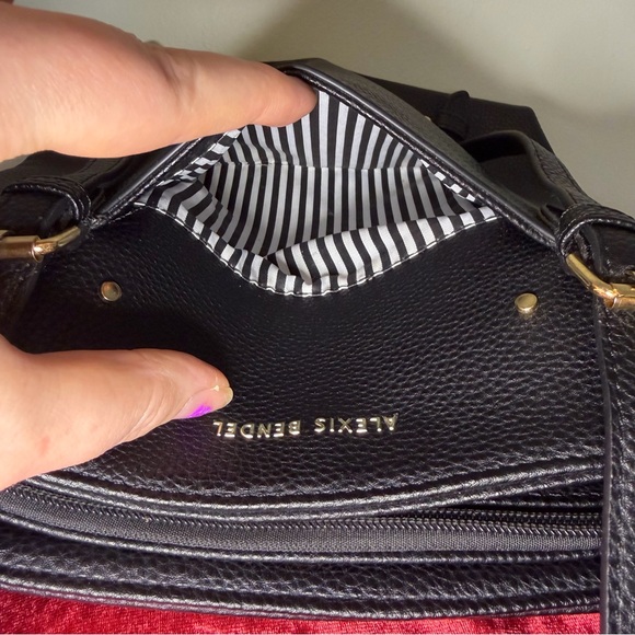 Alexis Bendel Black Tote Bag EUC - Picture 5 of 11